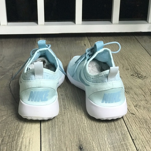 NWT Nike Juvenate Arctic Blue WMNS - Picture 3 of 6